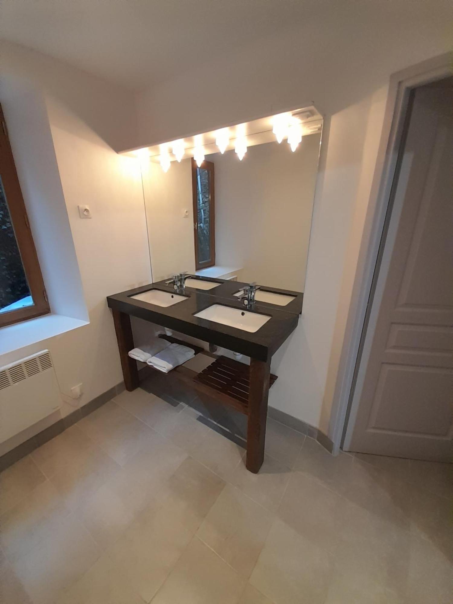 La Gabare 1 Lejlighedshotel Thiers Eksteriør billede